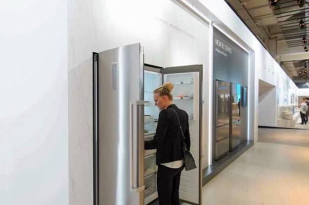 卡萨帝“细胞级冷冻”冰箱登陆欧洲：双倍速制冷更锁鲜
